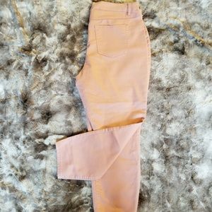 D. Jeans 5-Pocket Twill Pants